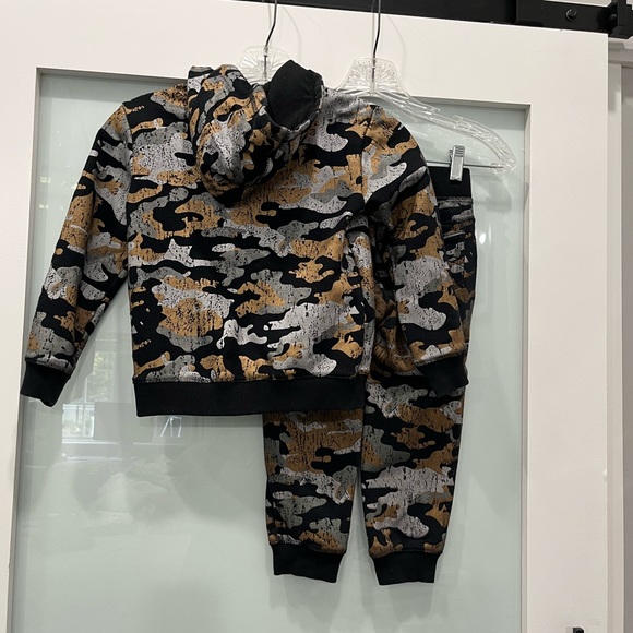 True Religion Camouflage Sweatsuit Zip Up Hoodie & Pants, Size 4 - Picture 4 of 4